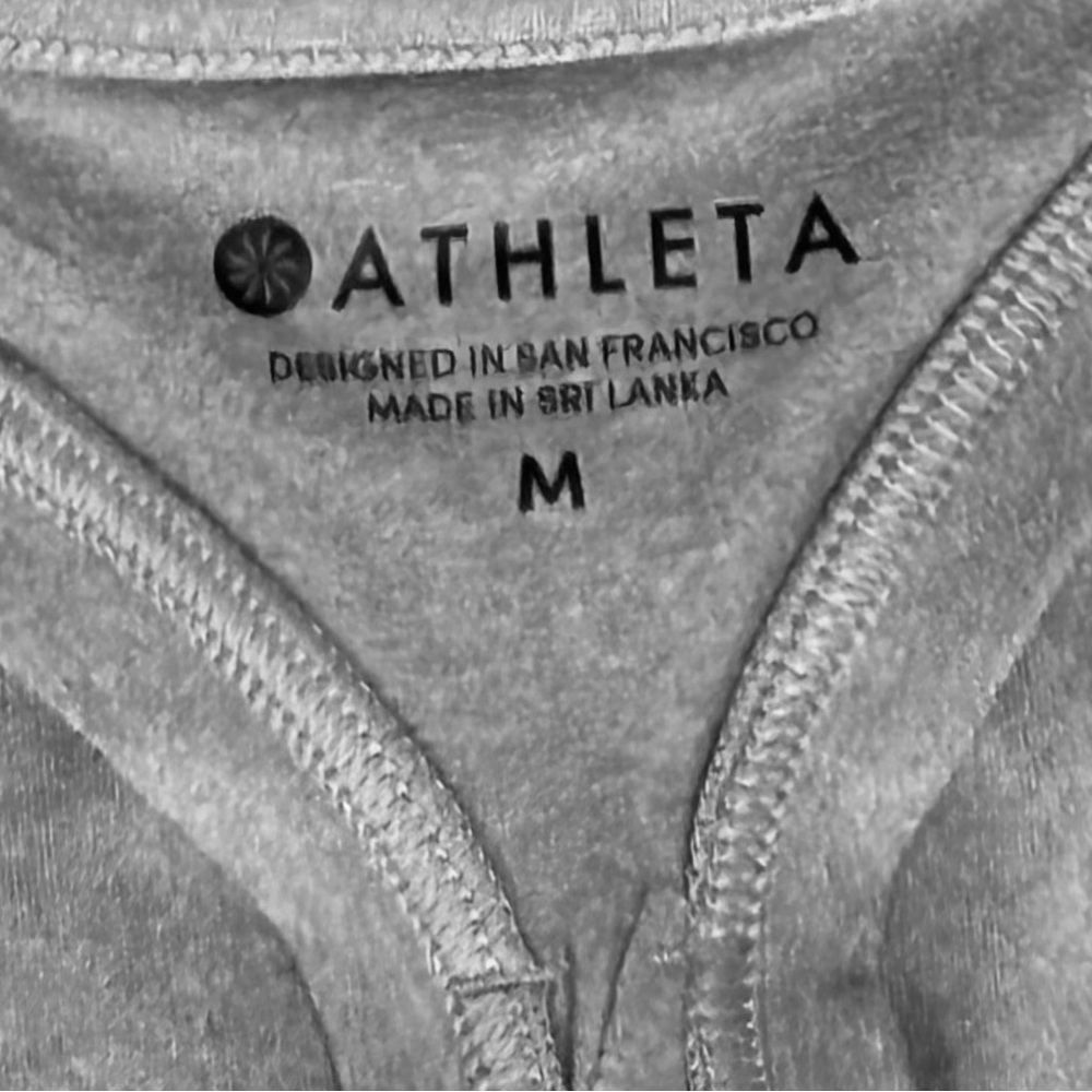 Athleta “Limitless” Keyhole Racerback Tank M - Picture 5 of 7